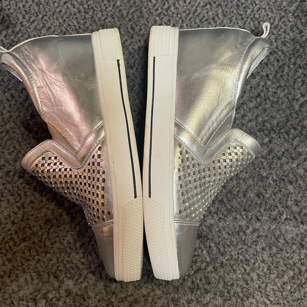 Silver slip-ons - Picture 5 of 9